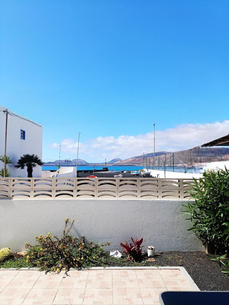 Marysol 1 With Terrace Close To The Sea *